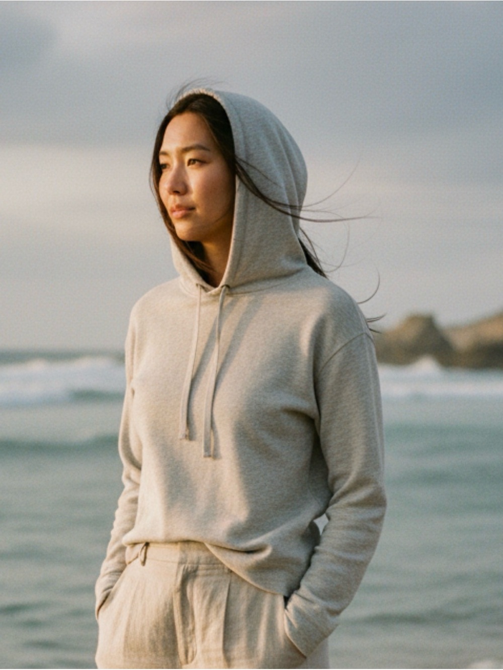 Luxe Soft & Cozy Coastal Cotton Neutral Hoodie Women's Size Medium